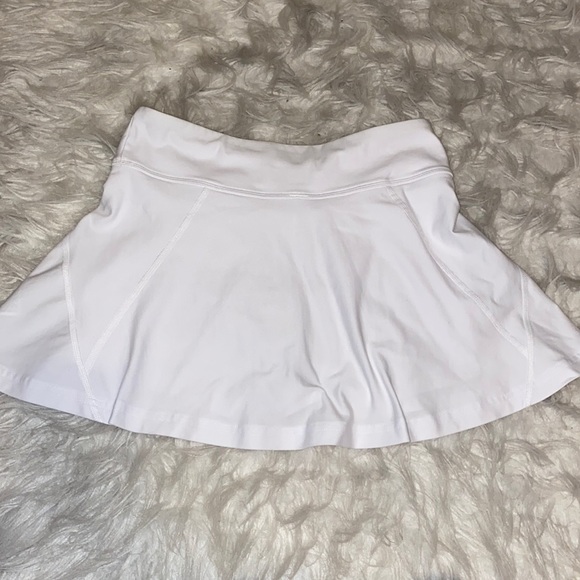 Under Armour Tennis Skirt - Picture 2 of 4